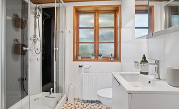 "Hakon" - 40m from the sea 3