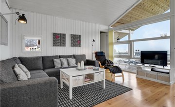 Lovely home in Sjølund with sauna 2