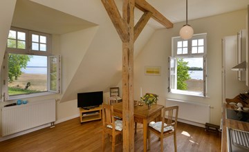 Wohnung im zweiten Obergeschoss des Gutshauses 3