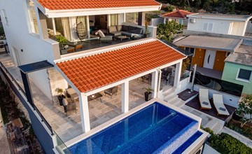 Villa Miracle in Rogoznica 3