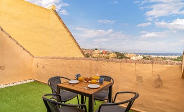Nice apartment in San Luis de Sabinillas 2
