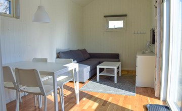 Lovely home in Hasslö with kitchen 3