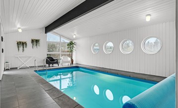 Nice home in Glesborg with kitchen 2