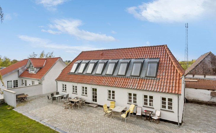 Cozy home in Humble with WiFi 1