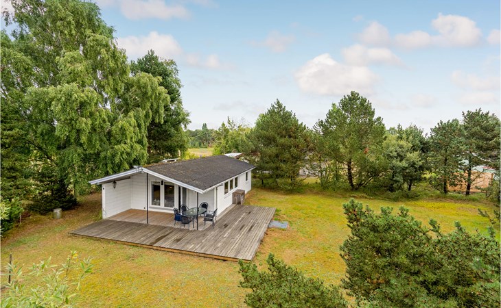 Lovely home in Rødby with WiFi 1