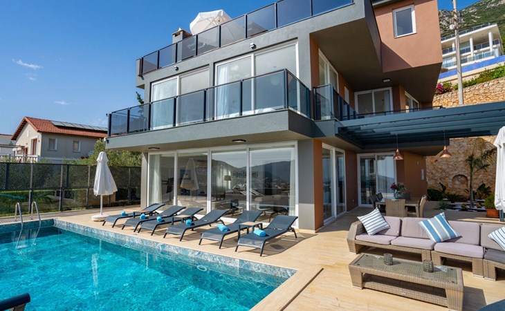 Luxuriöse Villa mit Meerblick in Kalkan Kalamar 1
