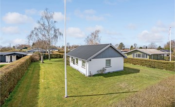Beautiful home in Hejls with WiFi 2