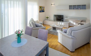 Cozy apartment in Novalja 2