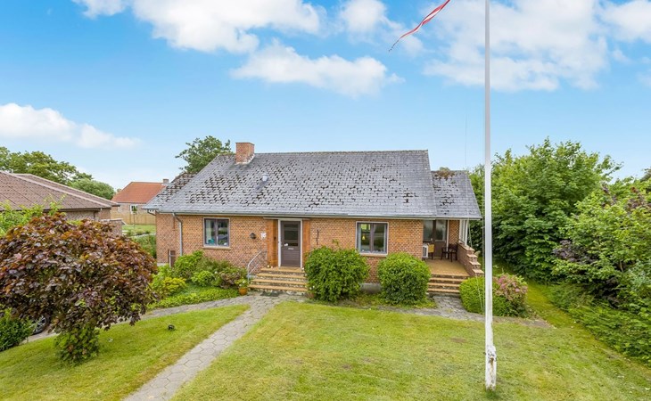 "Hiarni" - 12km from the sea 1