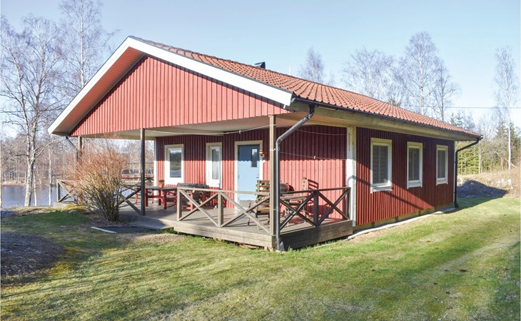 3 bedroom gorgeous home in Holmsjö 1