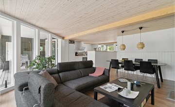 Amazing home in Glesborg with WiFi 3