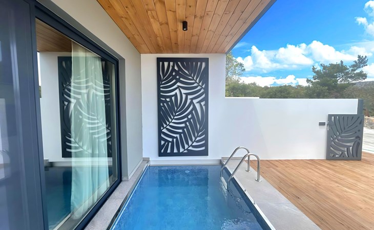 Canes Maxima Suite Privater Pool 1