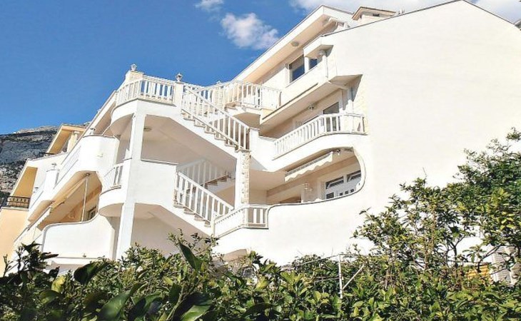 mit Balkon in Strandnähe 1