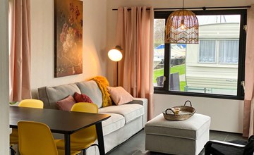 2 bedroom lovely home in Breukelen 2