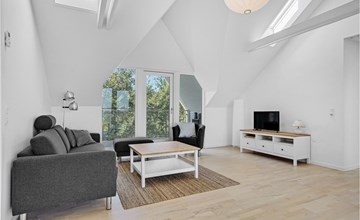 4 bedroom nice home in Knebel 3