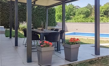 4 bedroom stunning home in Labin 2