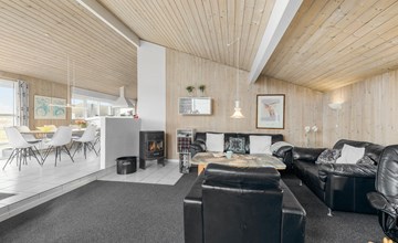 Stunning home in Henne with sauna 3