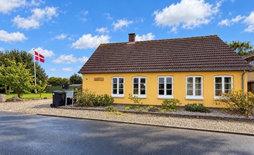 3 bedroom beautiful home in Broager 2