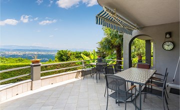 Lovely home in Bregi with WiFi 3