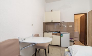 Cozy apartment in Sveti Juraj with WiFi 3