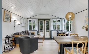 Pet friendly home in Nexø with WiFi 3