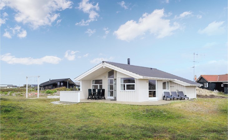 Stunning home in Hvide Sande with sauna 1