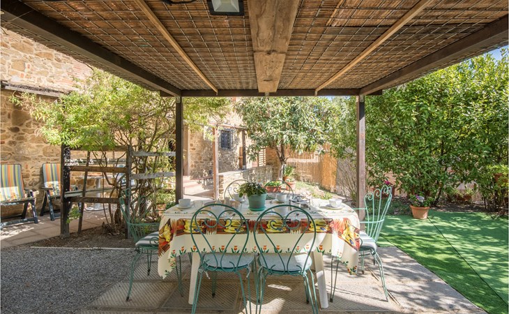 Amazing home in Castiglion Fiorentino 1