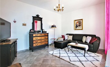 Gorgeous home in Merindol 3