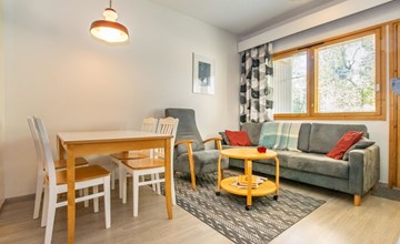 Feiertagshuhn 6 a 4 kleines Auerhuhn 3