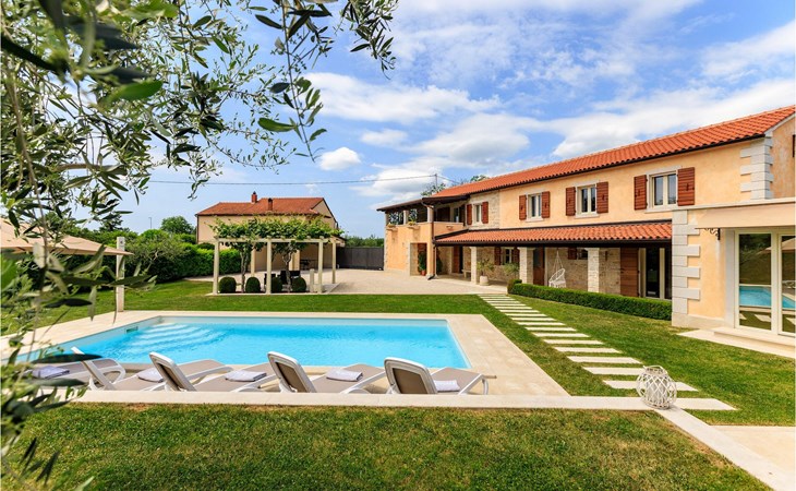 Villa Viscum 1