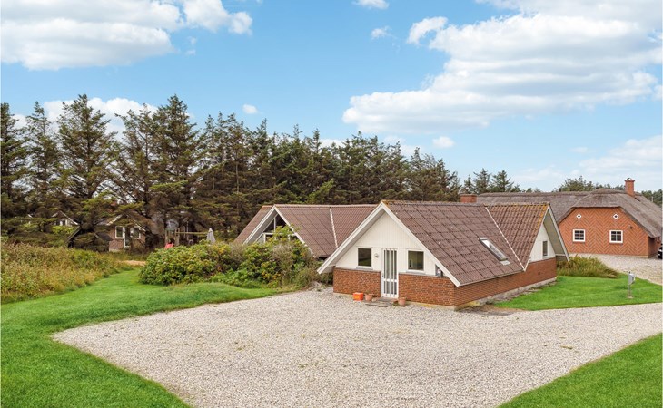 Beautiful home in Ringkøbing with sauna 1