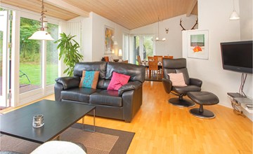 Amazing home in Egtved with WiFi 3