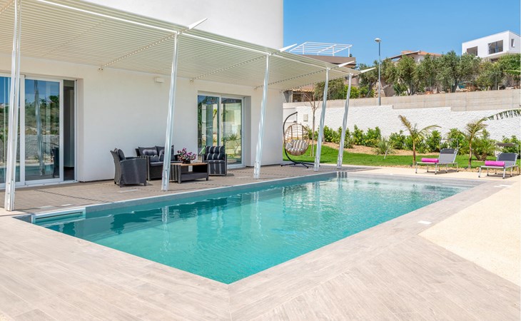 Awesome home in Marina di Ragusa 1