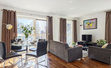 Shoreditch-plein, Hoxton 3