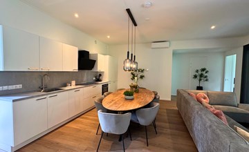Wald Lodge | 8 Personen 3