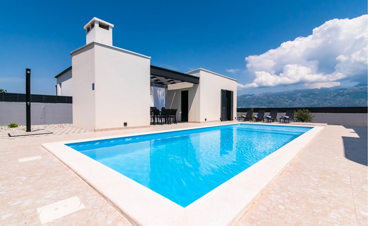 Lovely home in Razanac with WiFi 1