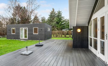Beautiful home in Stege with WiFi 2