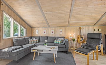 2 bedroom cozy home in Hemmet 3