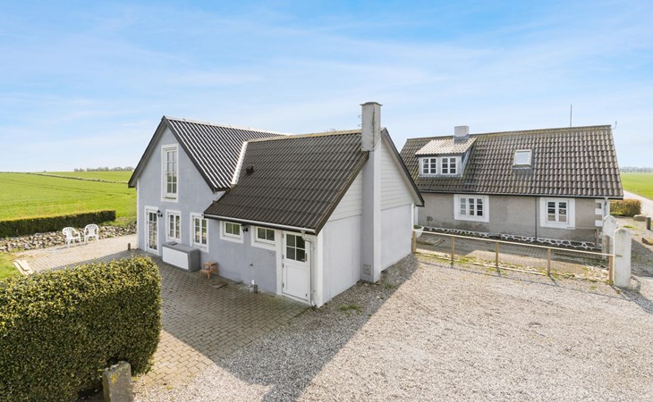 Nice home in Grenaa with WiFi 1