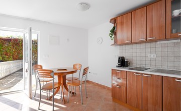 Stunning apartment in Rogoznica 2