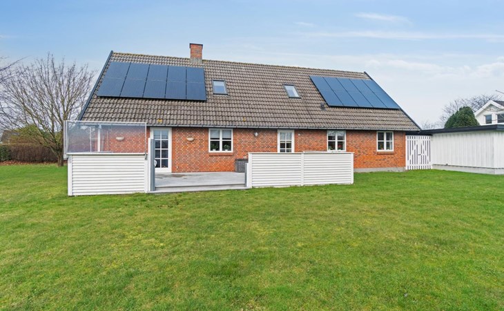 "Josie" - 700m from the sea 1