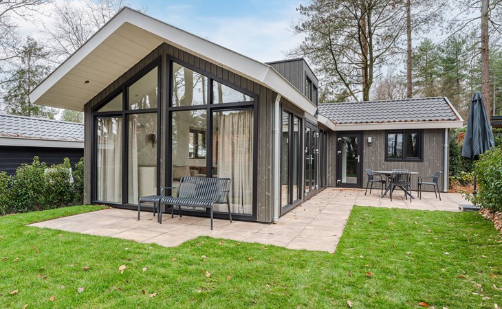 10-Personen Wellness Lodge 1