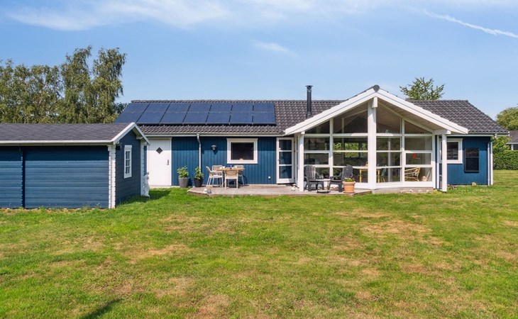 "Asvalde" - 200 meter van de inham in Zeeland 1