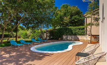 Atemberaubendes Zuhause in Valbandon 2