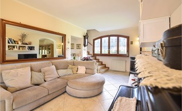 4 bedroom amazing home in Pietrasanta 3