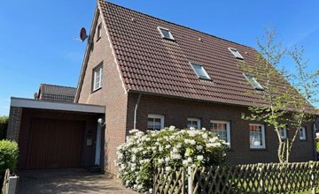 mit Südwestterrasse mit Stellplatz 2