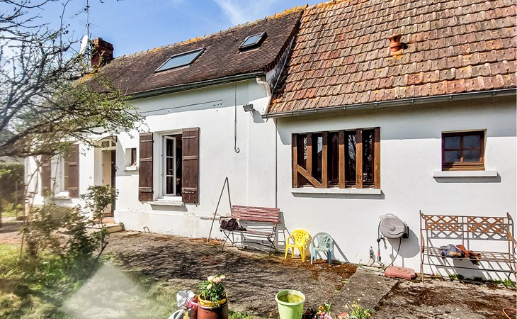 2 bedroom amazing home in Janville 1