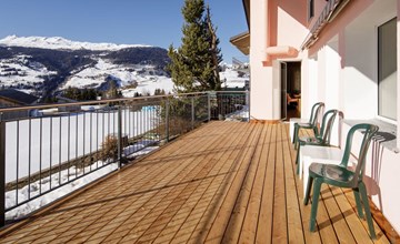 Guarda Val Müller larch seat 3