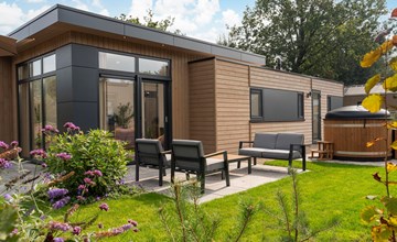 Cannenburch Deluxe met Hottub & Sauna | 4 personen 2