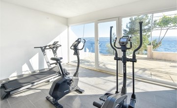 1 bedroom nice apartment in Stanici 2